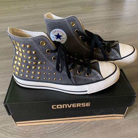 gold high top converse shoes